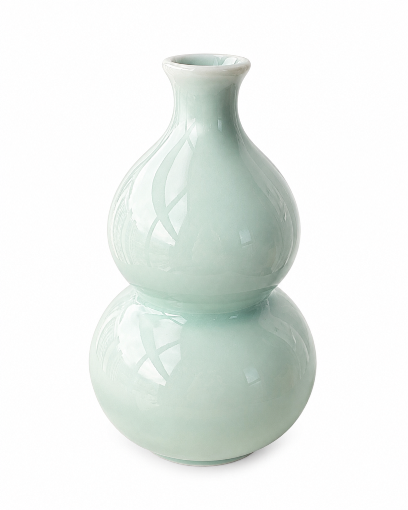 Longquan celadon Twin Moon Gourd Vase detail image
